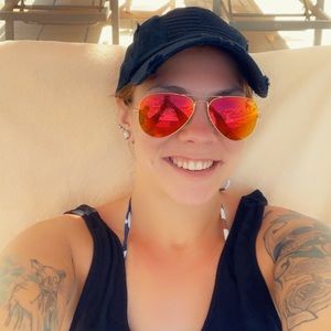 Meet your Posher, Chelsey